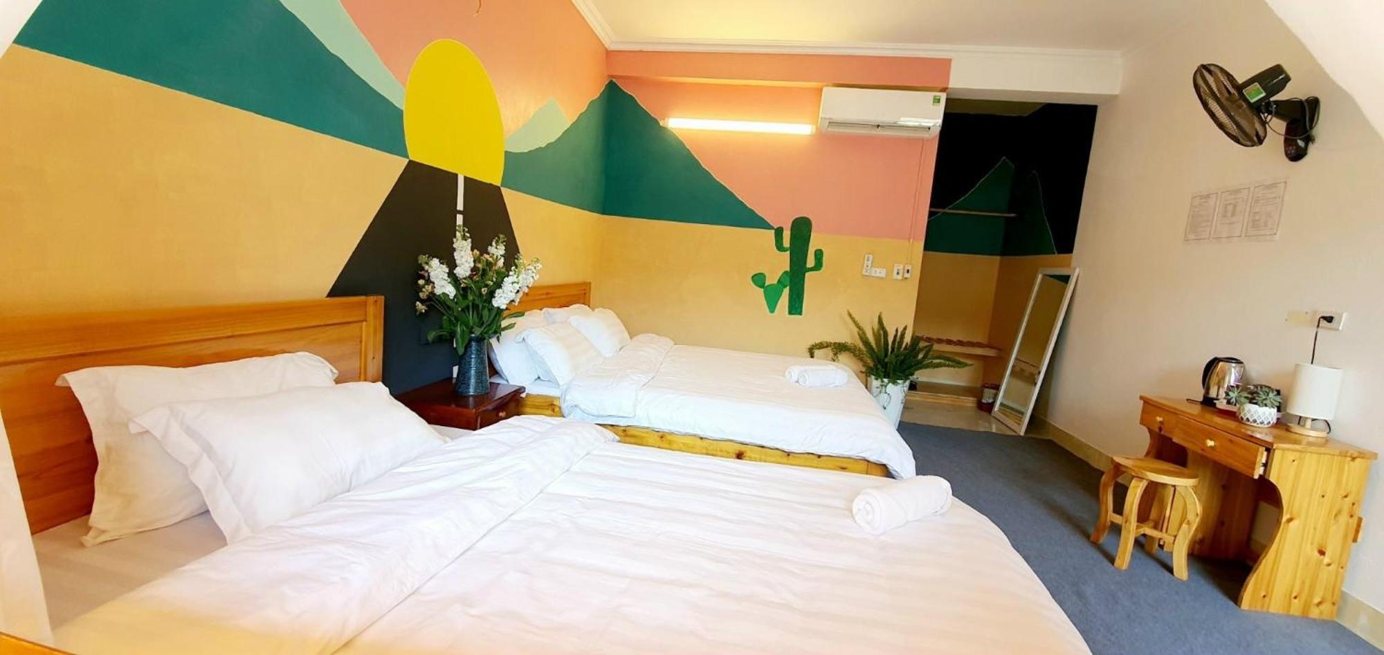 Chat Homestay Отель